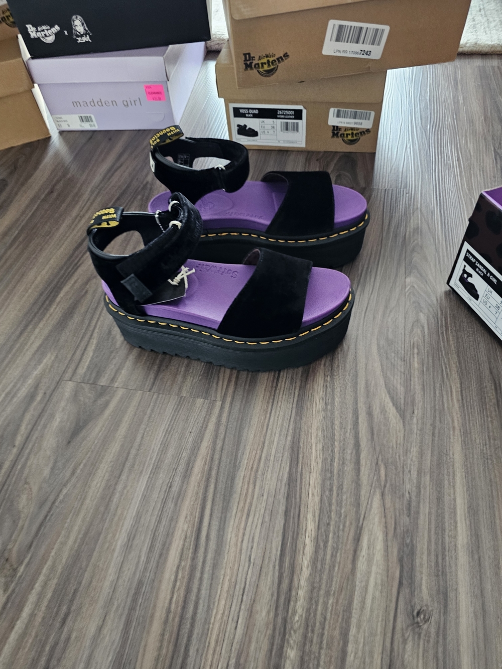 Dr. Martens Strap Sandal X-Girl Black Velvet Sandals with Purple Footbed UK5/US7 - Picture 6 of 6